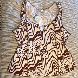 Rue21 NWT brown & white fitted crop tank